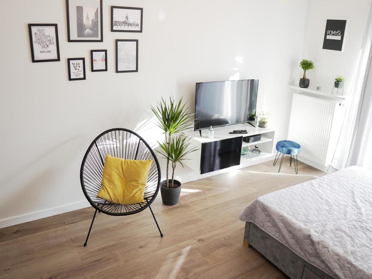 ורשה Vizzit Us Premium Apartments מראה חיצוני תמונה