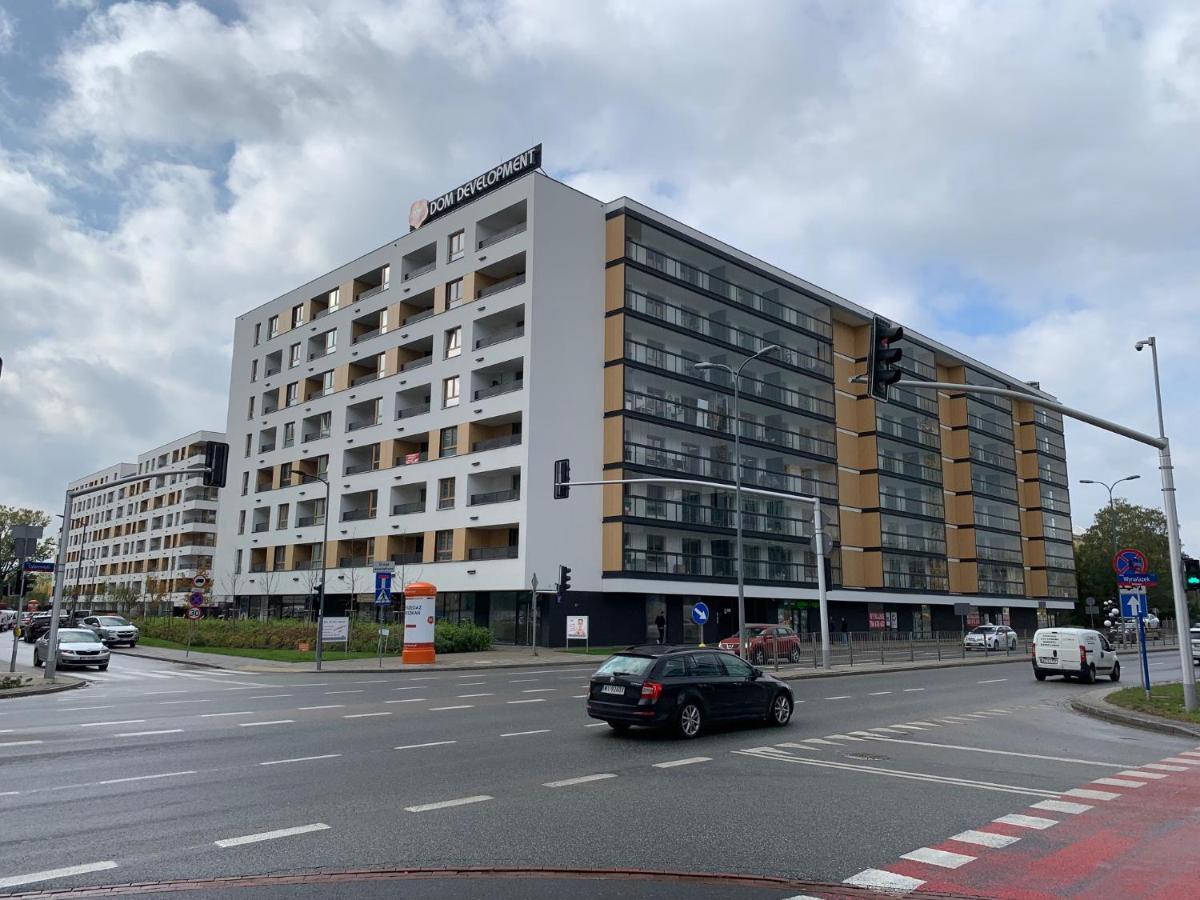 ורשה Vizzit Us Premium Apartments מראה חיצוני תמונה