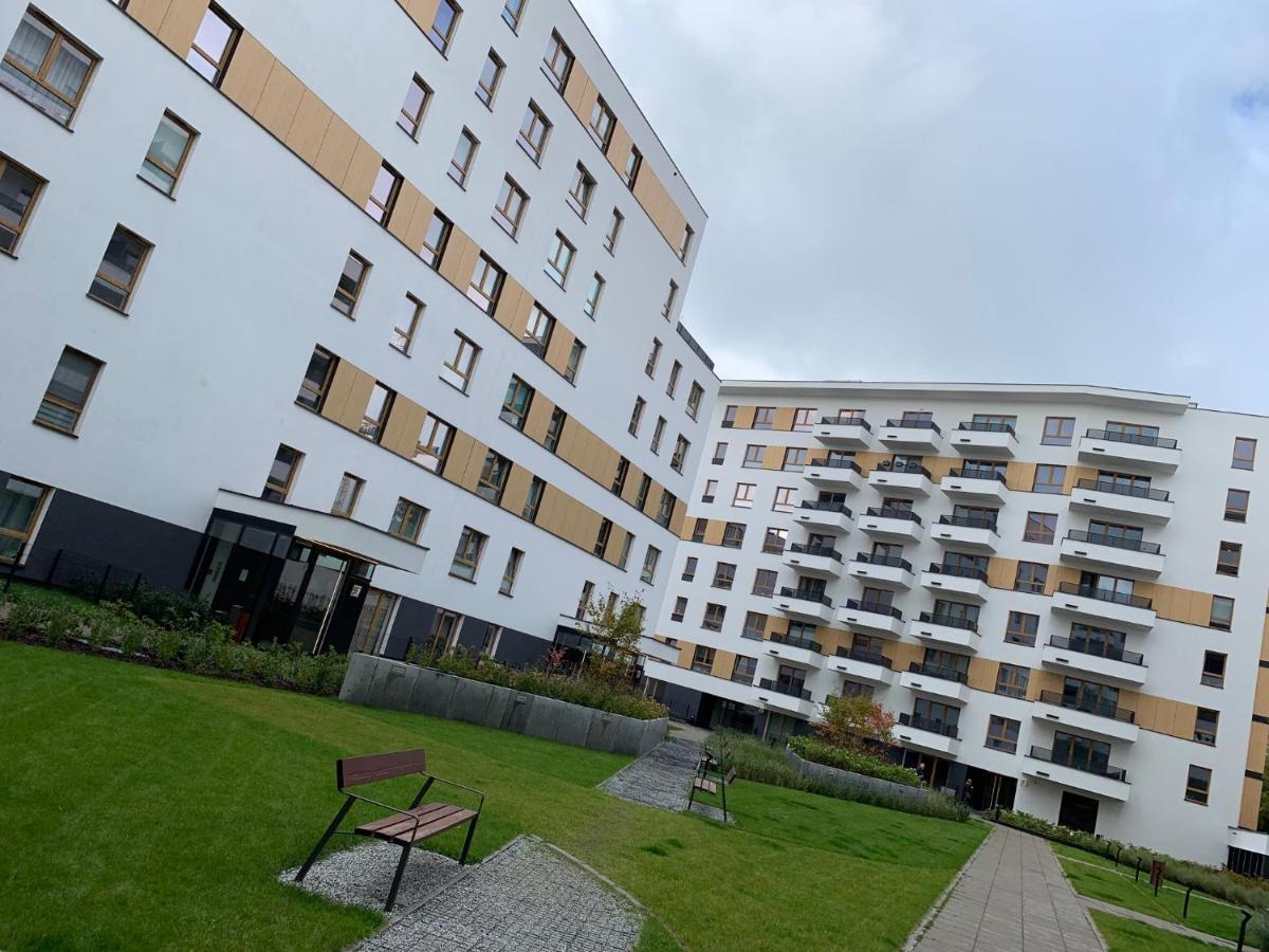 ורשה Vizzit Us Premium Apartments מראה חיצוני תמונה